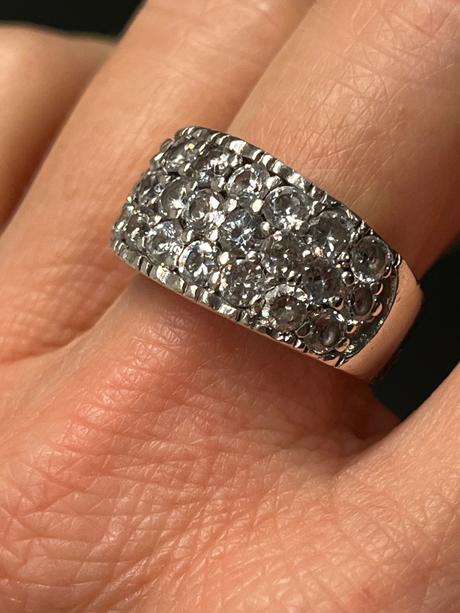 Strieborny prsten 925,