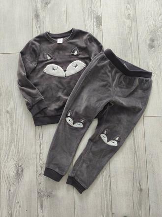 Zamatová tepláková súprava, 110