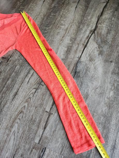 Top s roll up rukavom, m