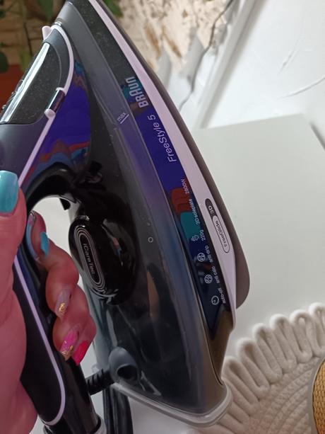 Kvalitná žehlička na prádlo braun freestyle 5, braun