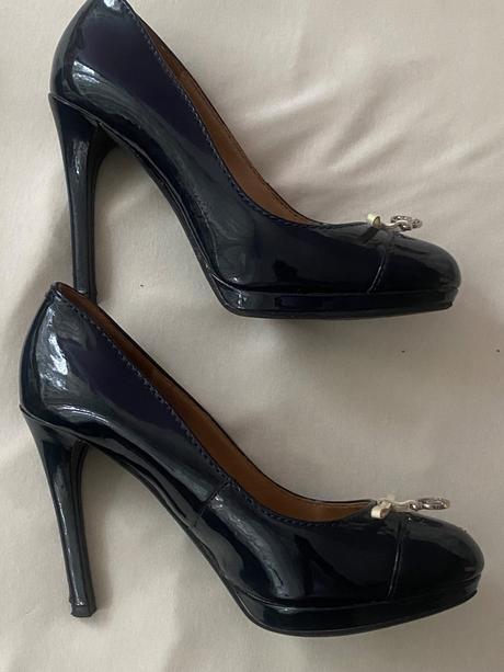 Lodičky tmavomodré lakované, armani,37
