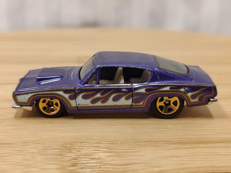 Zberate model hot wheels '68 hemi cuda mattel 2006,