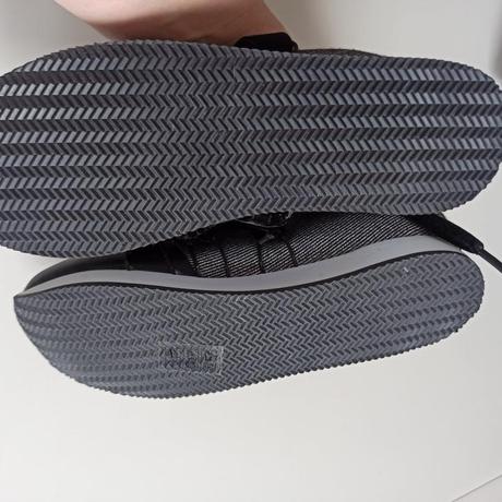 Tenisky, reserved,33