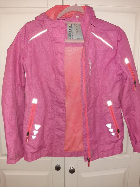 Funkčná bunda, 152