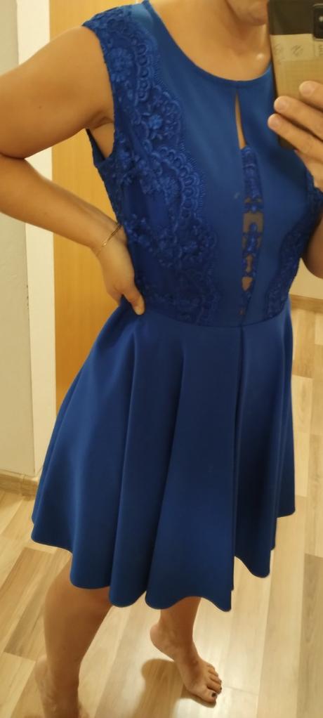 Dámske spoločenské šaty, 42