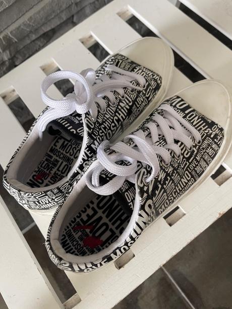 Moschino v.38, moschino,38