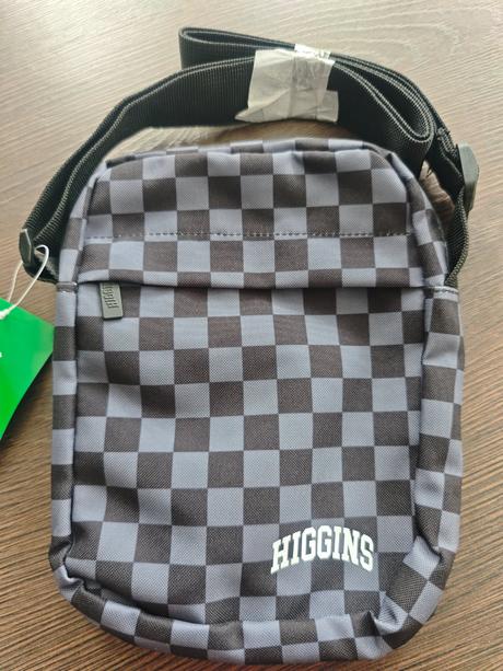 Higgins crossbody, 