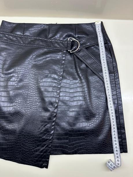 Kozenkova sukna, promod,38 / 40