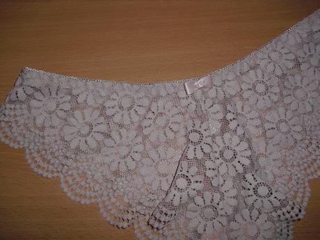 Pudrove krajkovane nohavicky, m