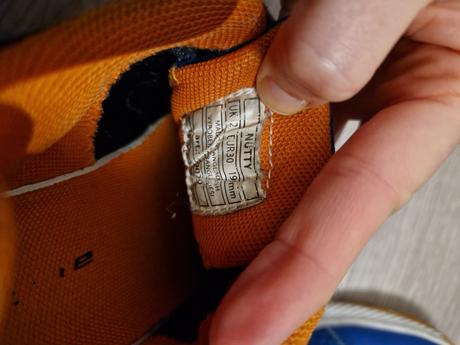 25sch_darujem k nakupu obuv, 35