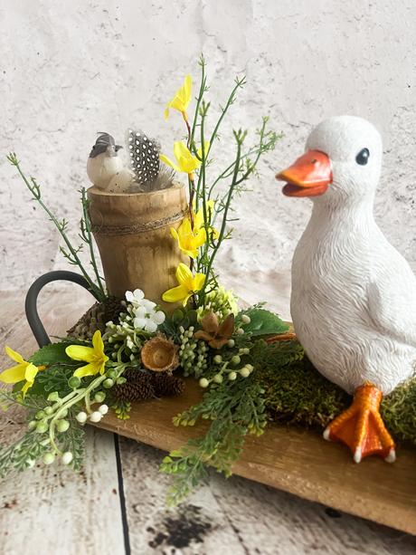 Jarná dekorácia s huskou, 