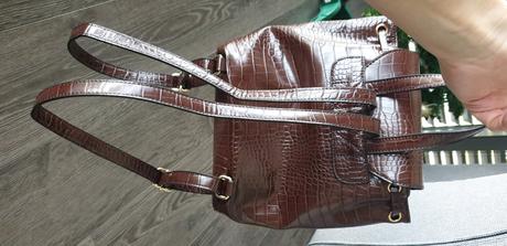 Rupsak z imitacie koze,