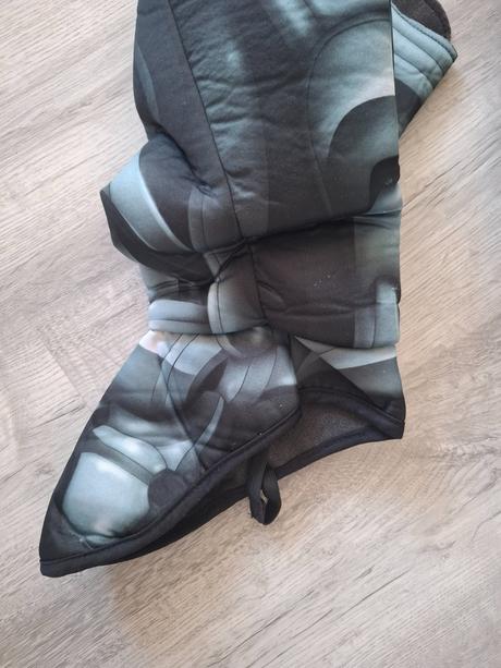 Kostým marvel s vypchávkami (+maska na tvár),