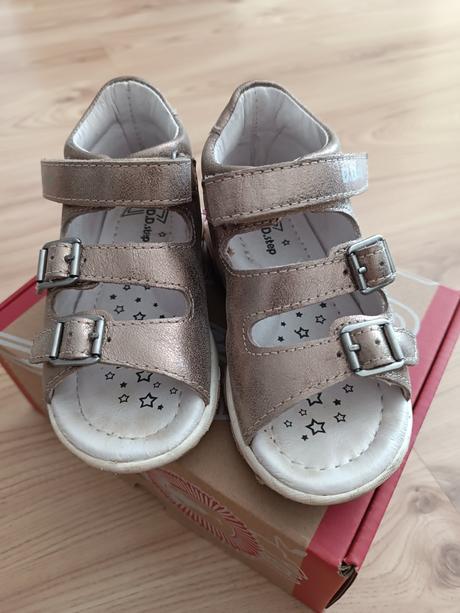 Sandálky ddstep, d.d.step,24