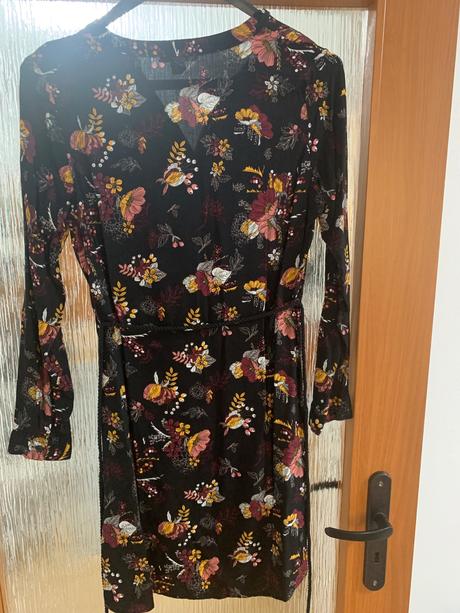 Damske saty, esmara,36