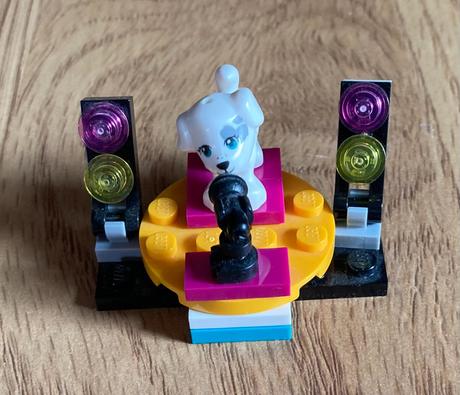 Stephanie a jej bugina s prívesom, 