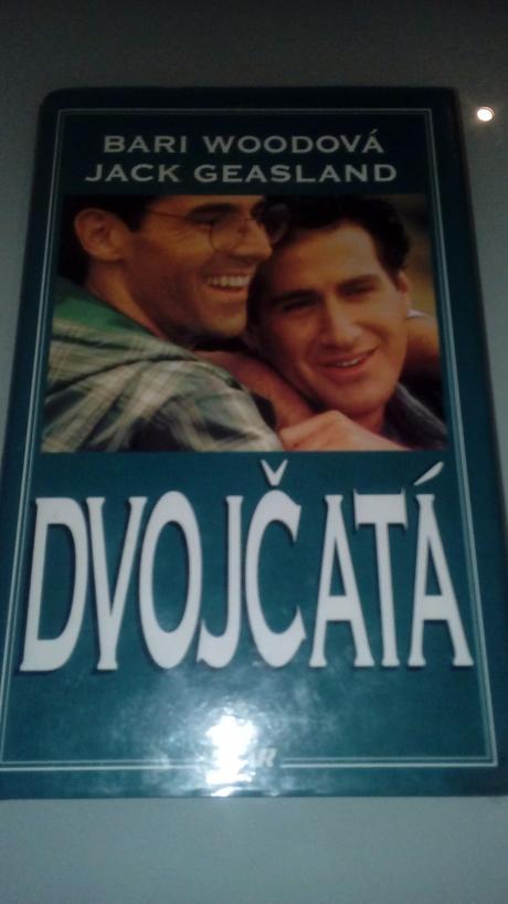 Bari woodova - dvojcata, 