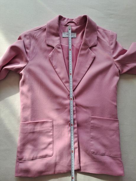 Dievcenske sako, reserved,140