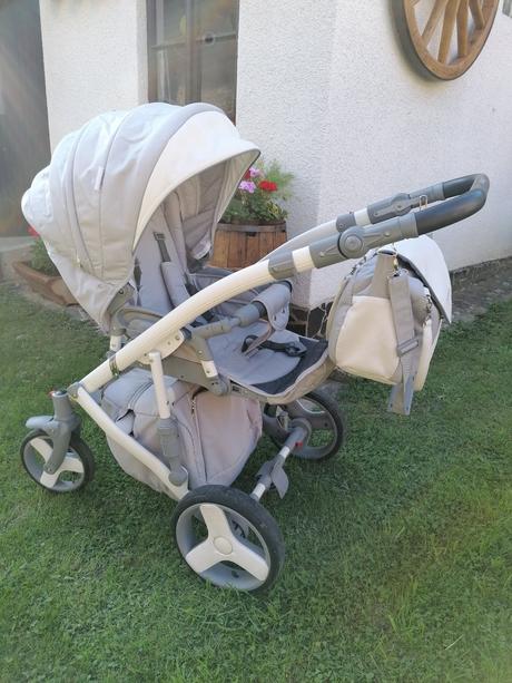 Dvojkombinacia camarelo pireus, camarelo,camarelo pireus