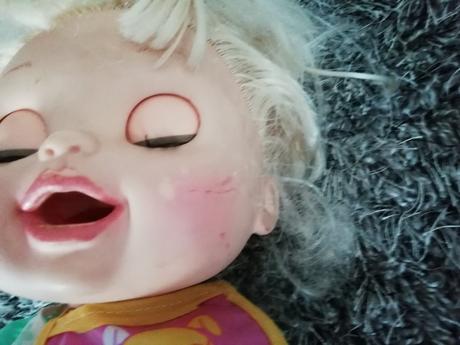 Hasbro baby alive bábika plná prekvapení,