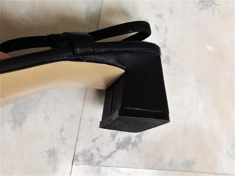Jemné lakové sandálky, 38