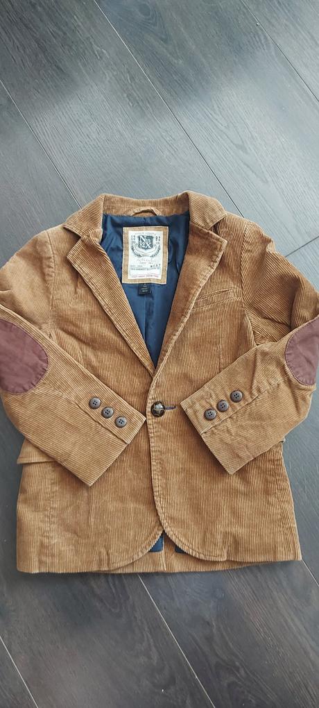 Menčestrové sako, next,116