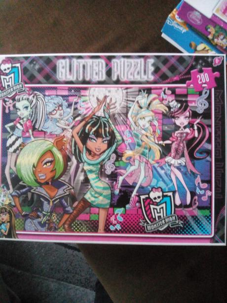 Trblietave puzzle monster high,