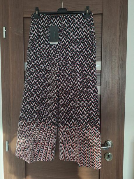 Zara nohavice, zara,m