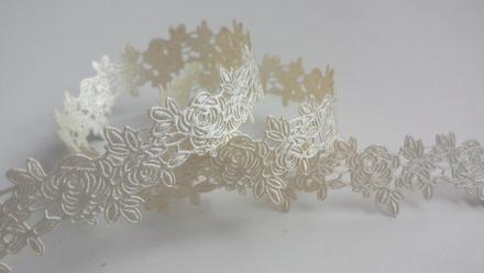 Stuha ružičková 26 mm krémová, 