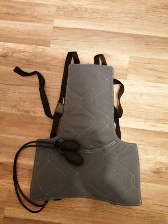 Mam na predaj nafukovací vankúšik za chrbát,