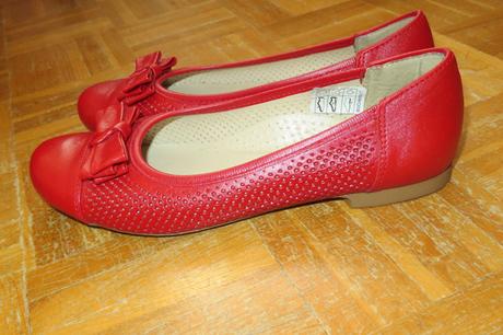 Červené baleríny, 37