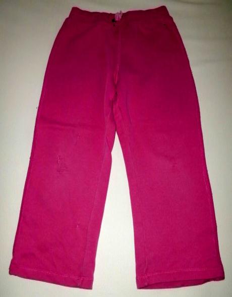 Set 5 teplákov pre 4-6  roč. slečnu, cherokee,110