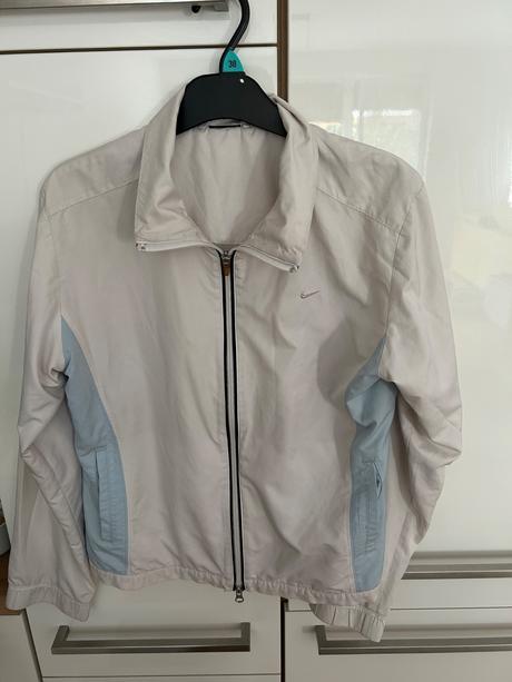 Tenka sportova bunda nike, nike,s