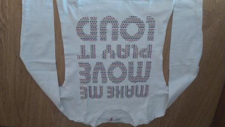 Dievčenské rifle a tričko , 140