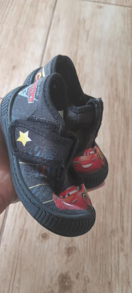 Balík topánok mcqueen 23, 23