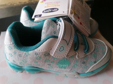 Blikajúce botasky, 27