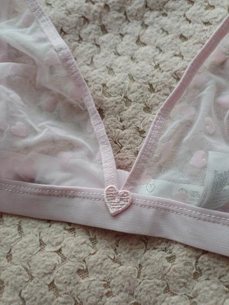 Krásny srdiečkový set spodného prádla, primark,l