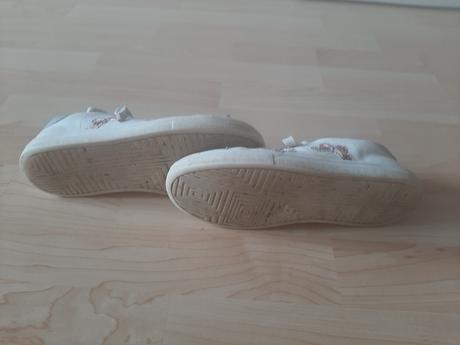 Dievčenské botasky, baťa,32