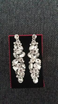 Náušnice kamienkové, 