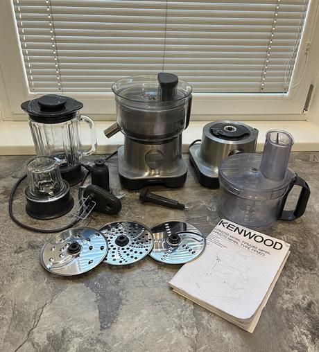 Kenwood fpm 25 food processor kuchynský robot, 