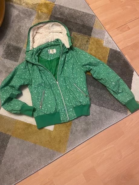 Bunda veľ. xl, refree,xl