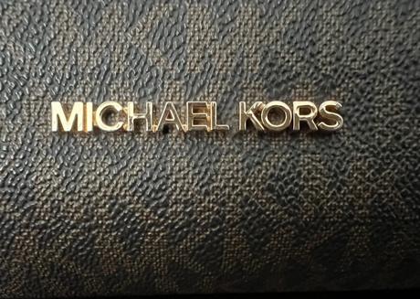 Michael kors stala 450 eur, michael kors