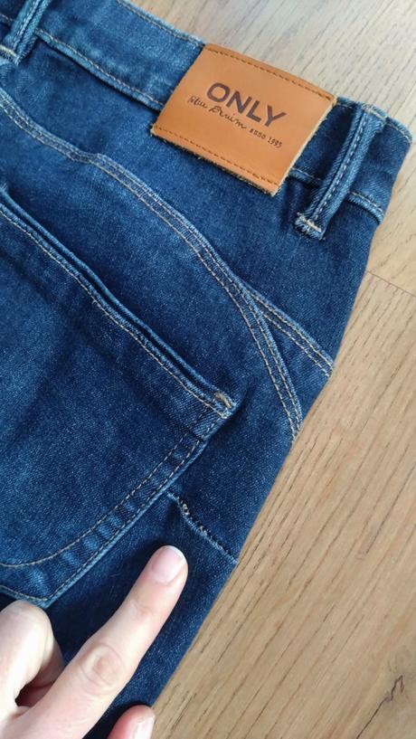 Tmavé rifle push-up 36/38, only,m