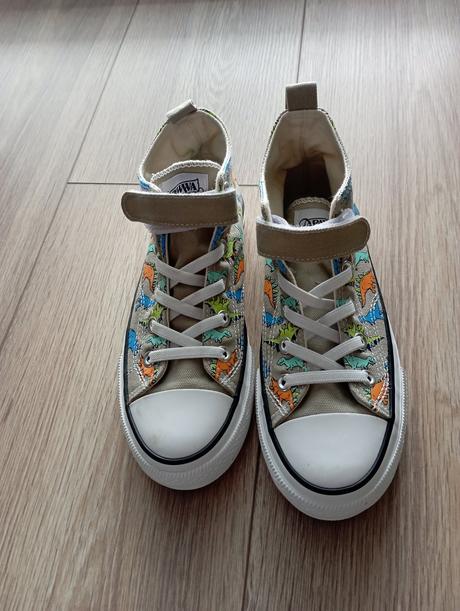 Tenisky dinosaury nové, 35