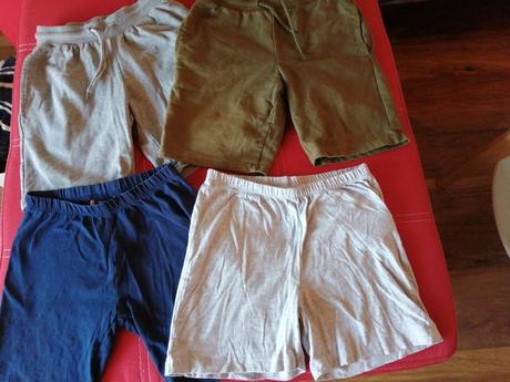 Kraťase 4 kusy, 134