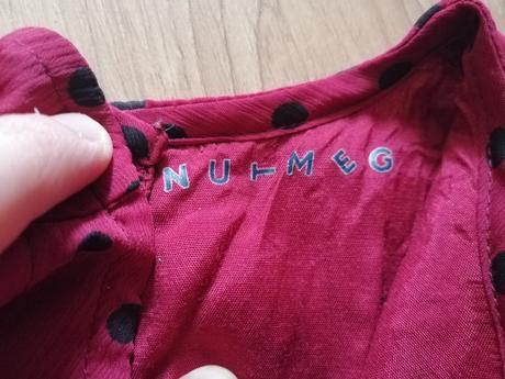 Bodkovane saty, nutmeg,92