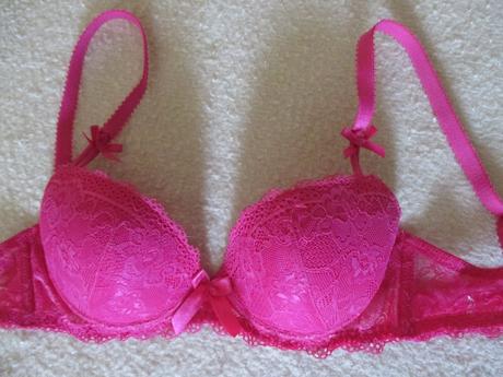 Sexy podprsenka v cervenej farbe, 75c