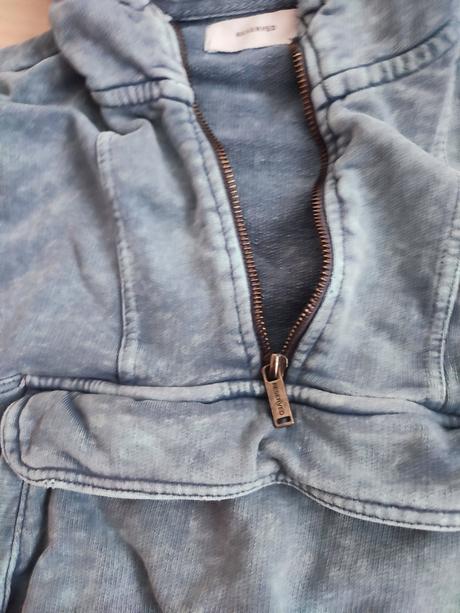 Štýlová mikina sprany vzhľad, reserved,134