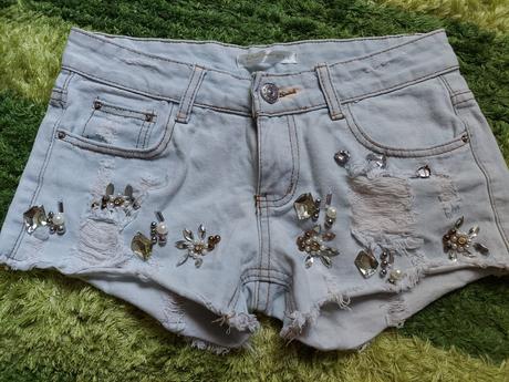 Šortky, l
