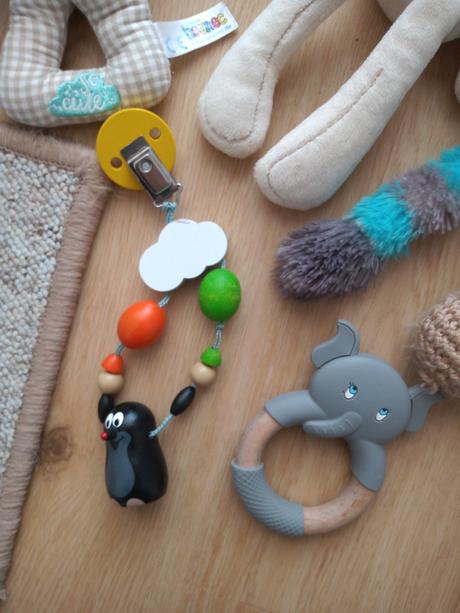 Plyšové hračky, hrkálky, penové kocky, hryzátka, 